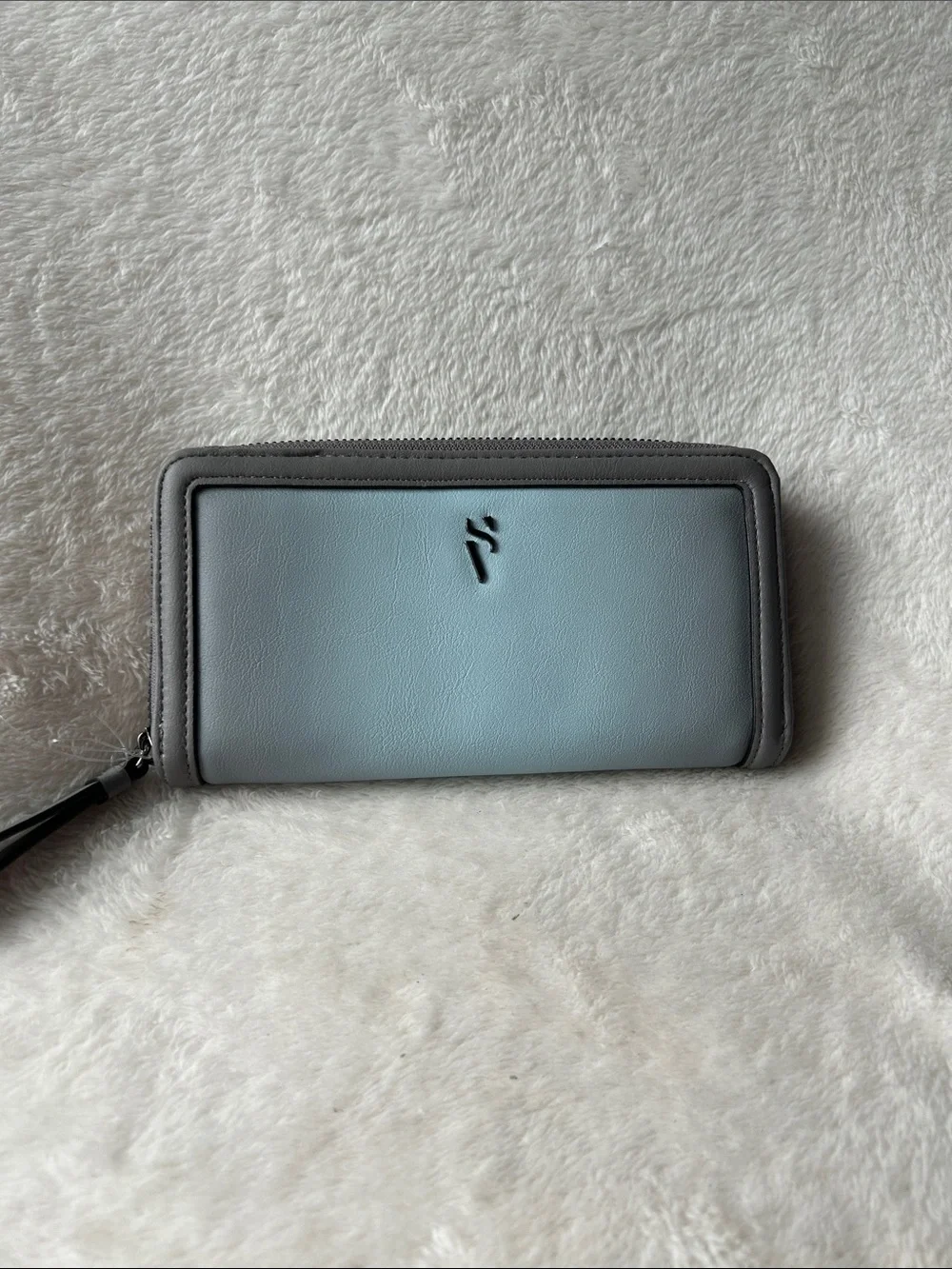 Simply Vera  clutch Zip Wallet - Light Blue and Gray